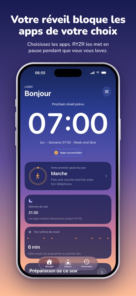 Écran du matin de RYZR avec un réveil à 07:00, une première action de marche et une détente du soir.